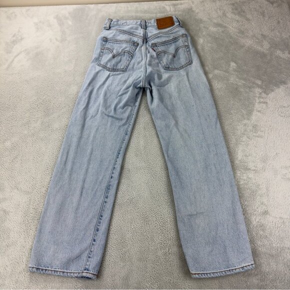 Levi's Jeans Women's Sz 25x25 Ribcage Straight Button Fly Light Blue Flare Denim - Picture 5 of 16